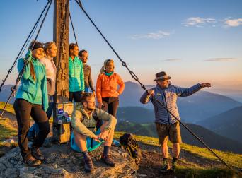 almbutler-sonnenaufgangstour almbutler-sonnenaufgangstour