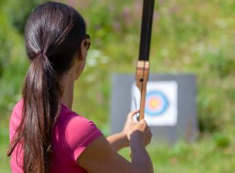 TH Almbutler_Bogenschie&szlig;en3_Attisani