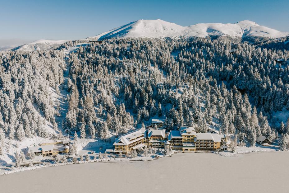 Jägerwirt-Panorama-Winteransicht-1 (c) WKM